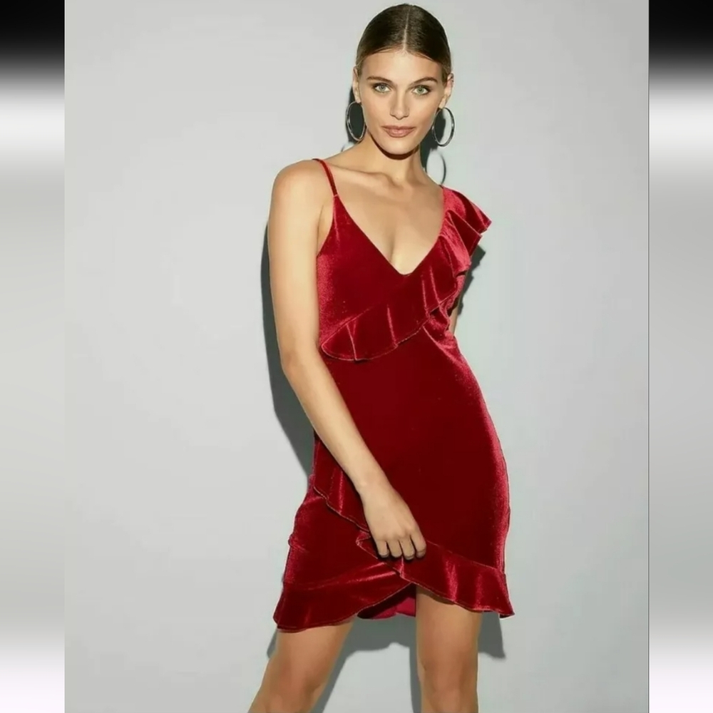 NWT Express Red Velvet Ruffle Bodycon Dress Medium